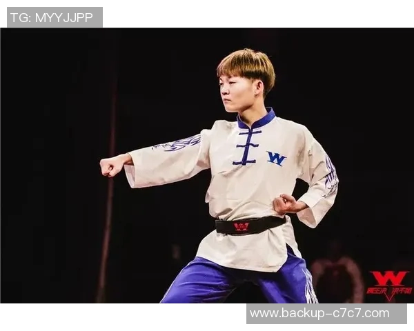 邪龙天下足球：探索足球世界的奇幻冒险与热血对决之旅