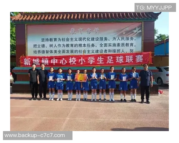 高碑店足球队奋勇争先展现团队精神助力地方足球发展新篇章